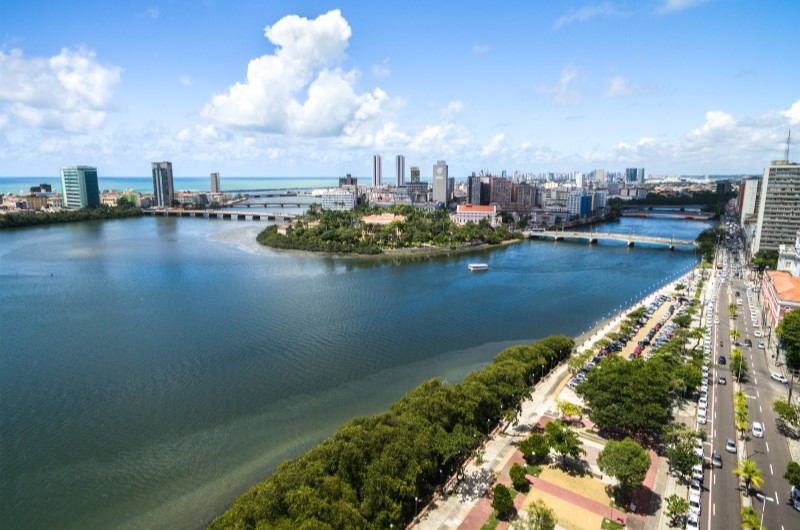 Como é morar em Recife? | Imagem aérea da capital de Pernambuco | Trilha da Conquista | Blog da Tenda