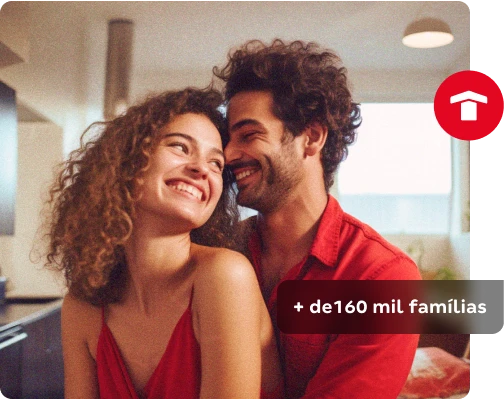 Imagem de um casal sorrindo em casa | Consórcio da Construtora Tenda | Tenda.com